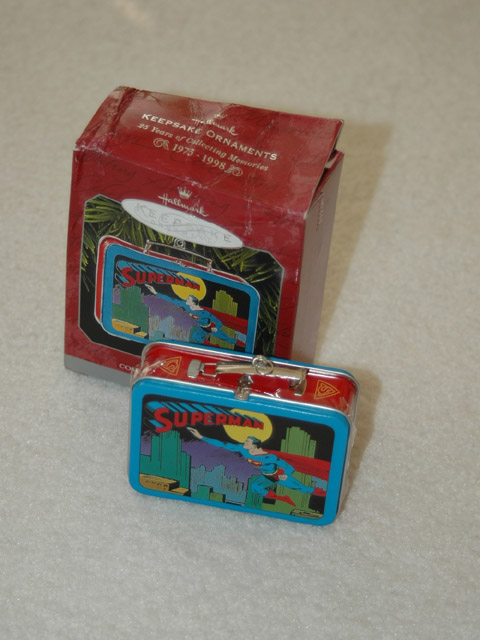 1998 Superman Tin lunch box Hallmark Ornament - Click Image to Close