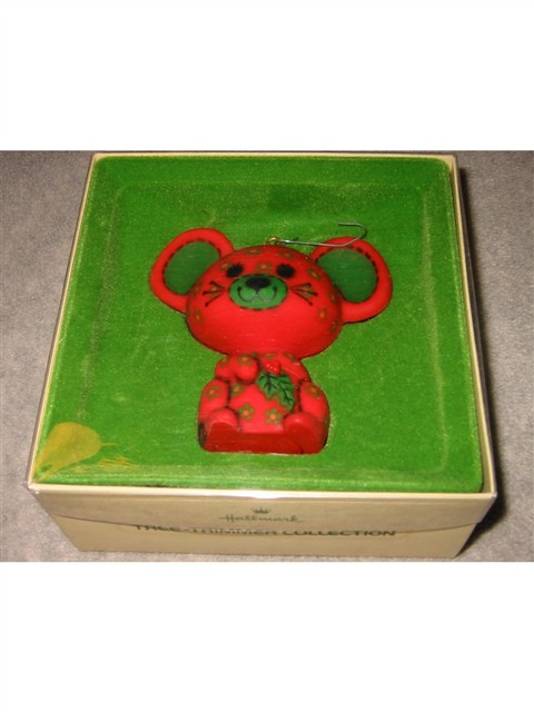 Hallmark Ornament - Calico Mouse 1978 - Click Image to Close