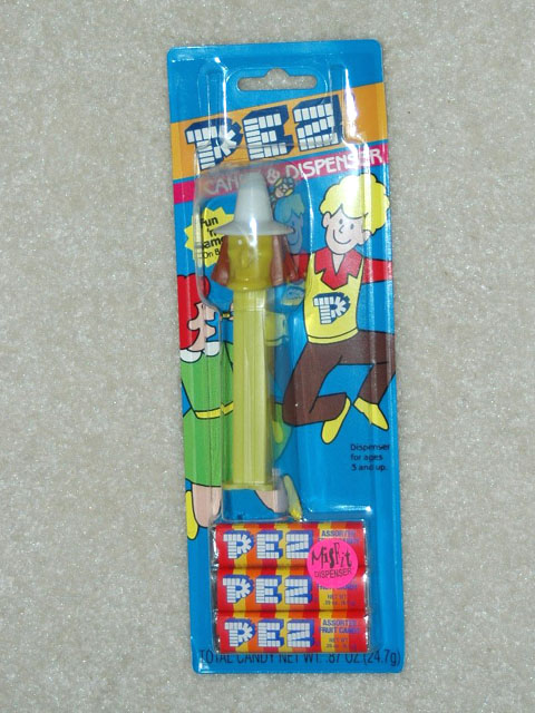 Misfit Witch Pez Yellow Face - Click Image to Close