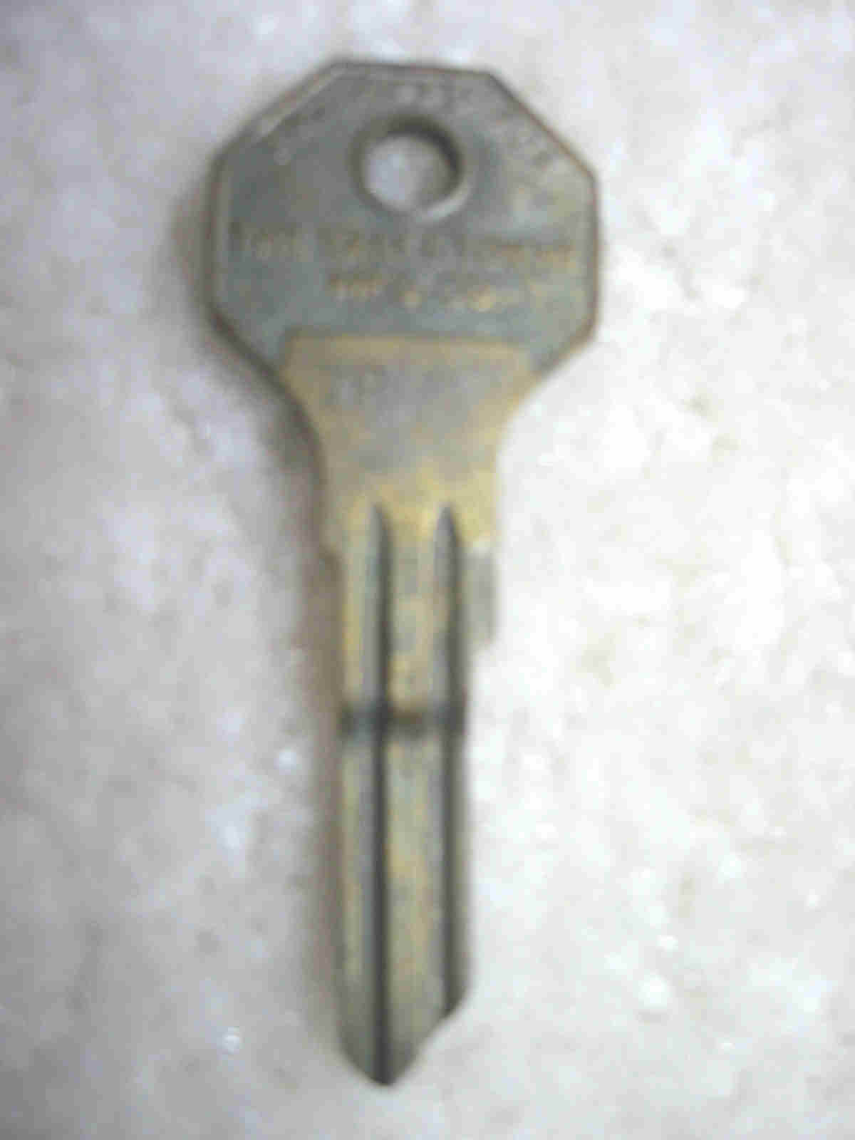 Plymouth Omega Key Blank (ZP) - 1934 - Click Image to Close