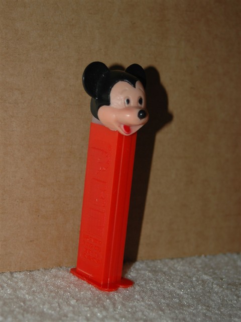 Disney - Mickey Mouse D Pez (Poke Thru Nose) - Click Image to Close