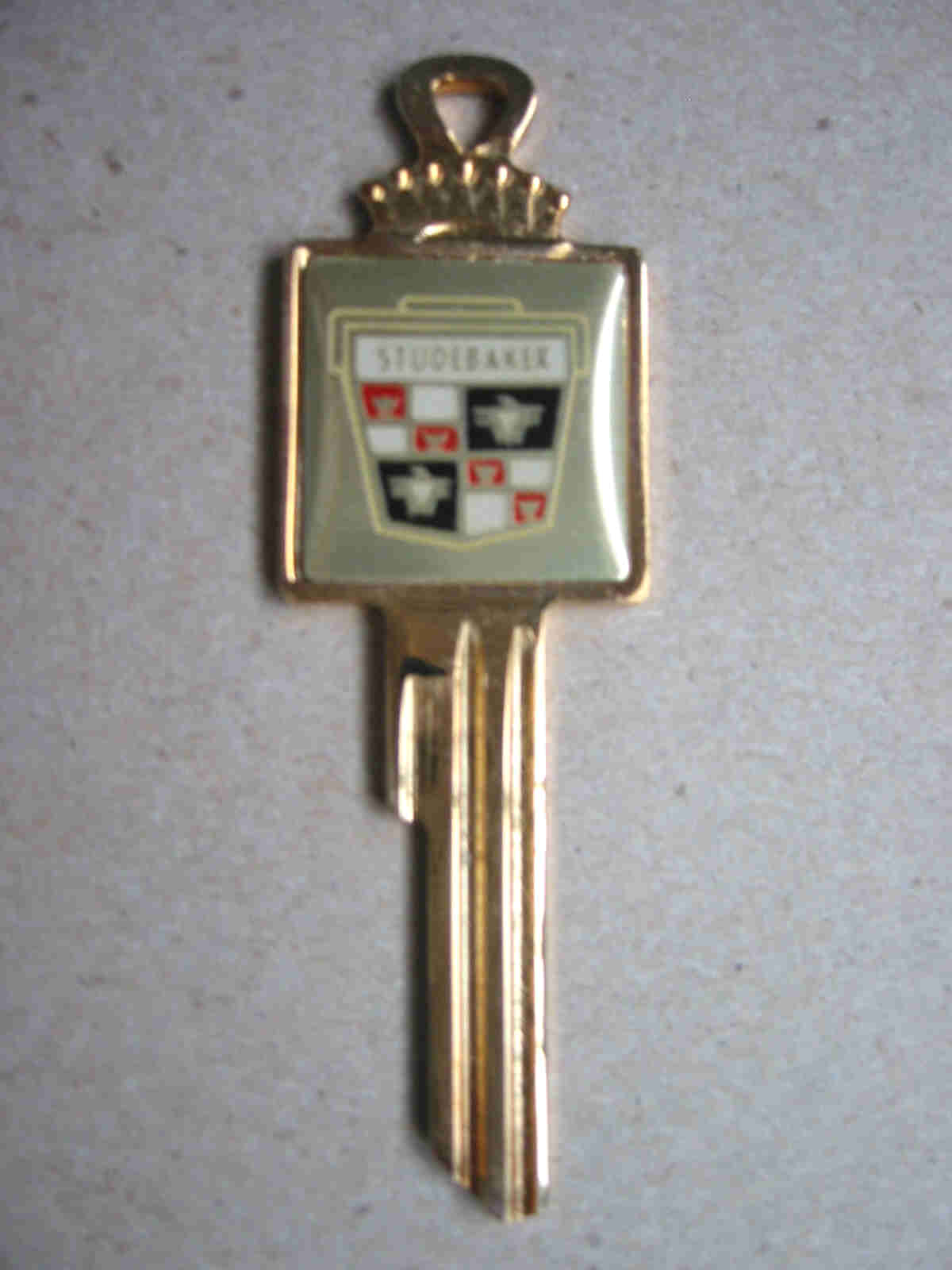 Studebaker Champion Crest Key Blank