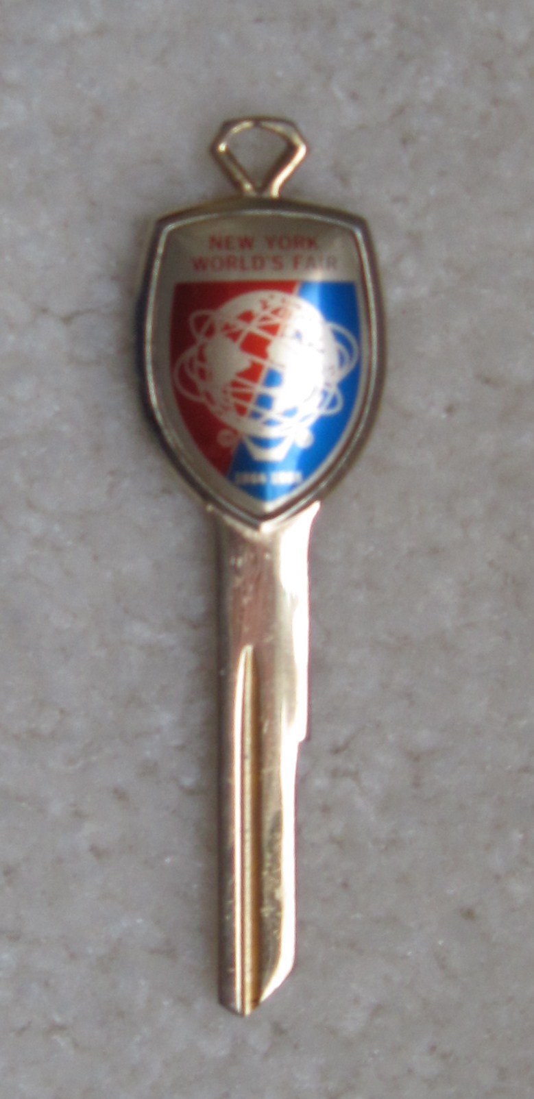1964 World's Fair Emblem Key (Chrysler) 1964 World's Fair Emblem Key (Chrysler)