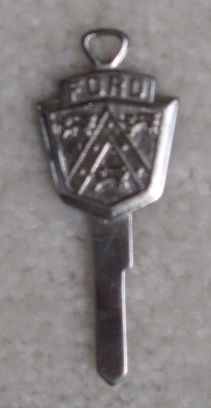 Ford Crest Key - 1951 and 1952