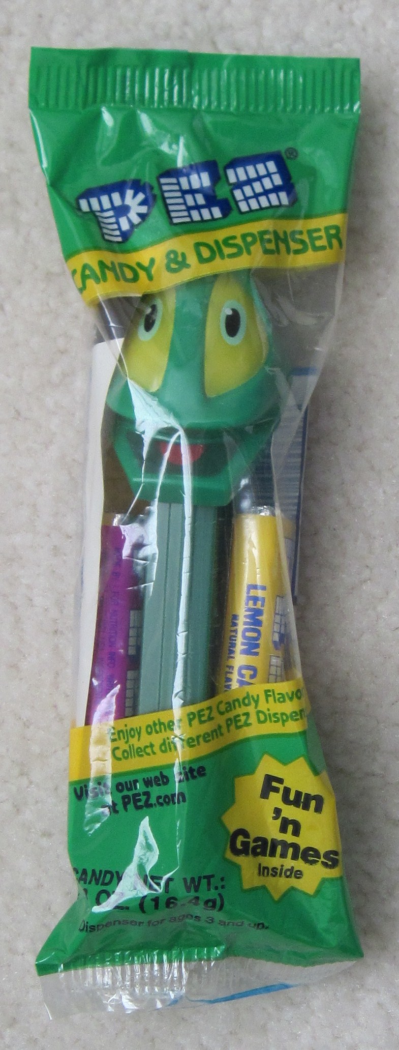 Pez Bugz Series, Grasshopper Pez (MIB) Pez Bugz Series, Grasshopper Pez (MIB)