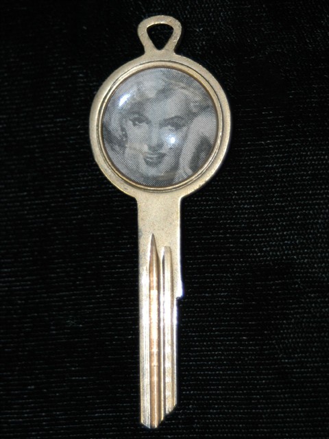 Dodge Photo Novelty Key