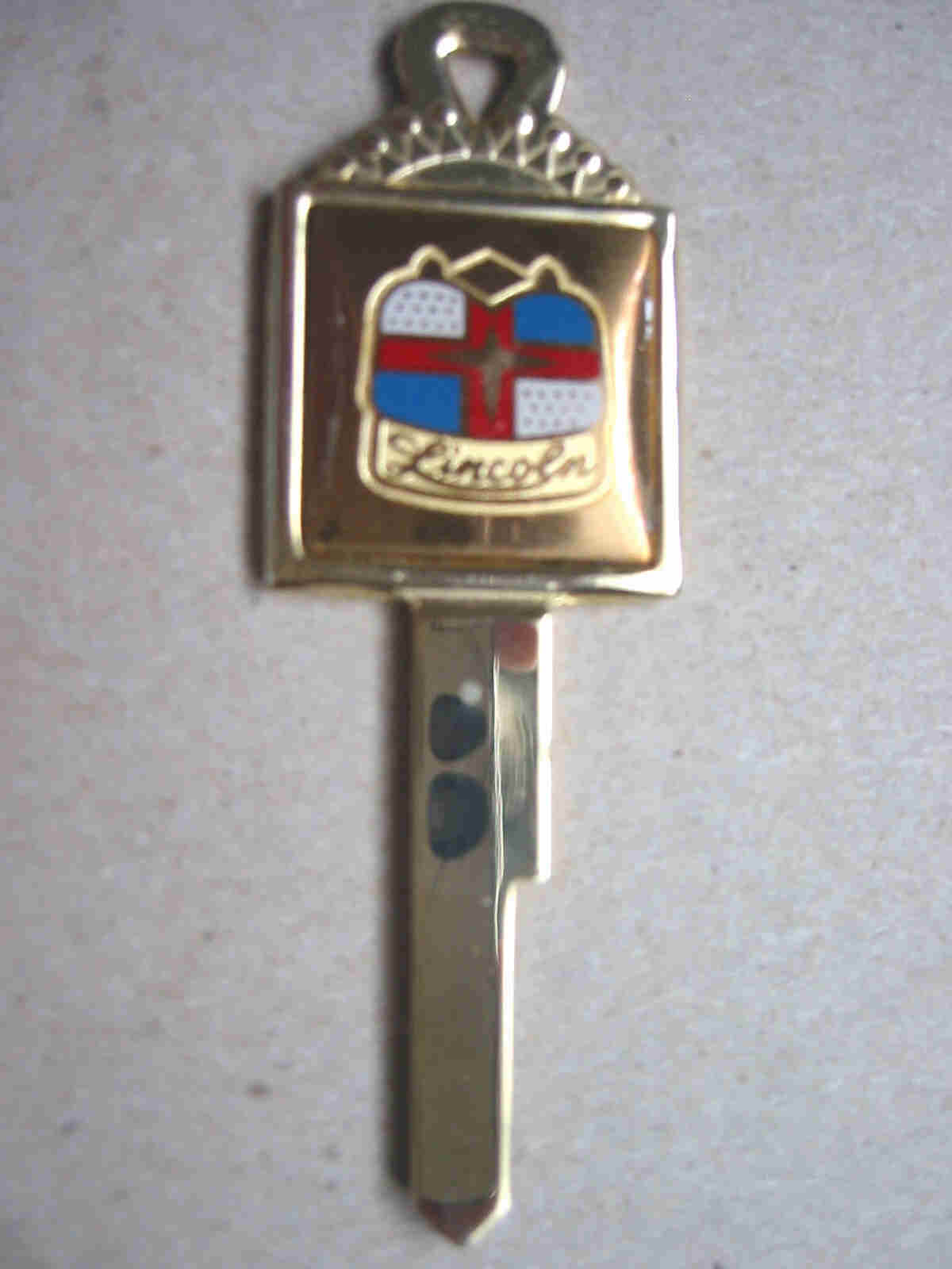 Ford Lincoln Crest Key Blank (1932-1951) - Click Image to Close