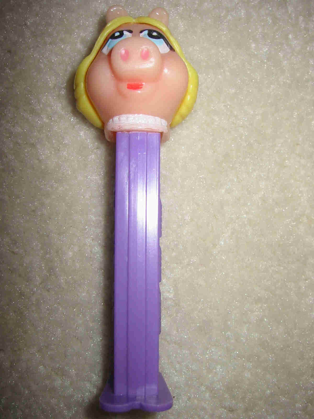 Miss Piggy Pez Loose - Original Series - Click Image to Close