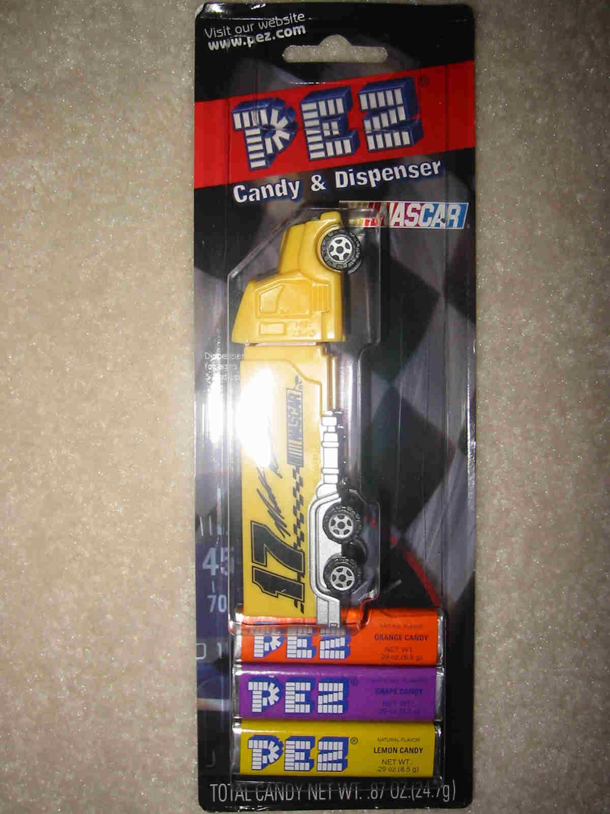 NASCAR Pez Truck - Matt Kenseth #17 - Click Image to Close