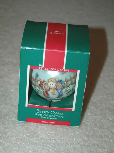 1989 Betsey Clark Home for Christmas Glass ornament - Click Image to Close