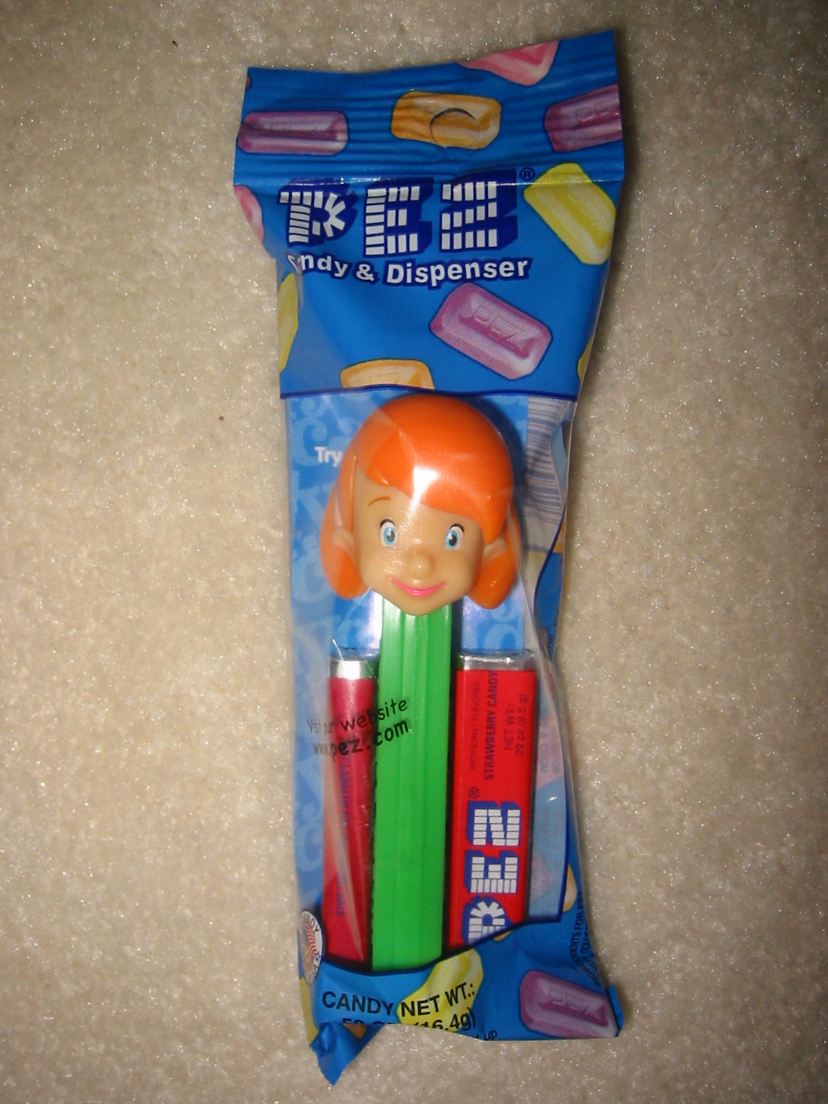 Winnie the Poo - Darby Pez (MIB) - Click Image to Close