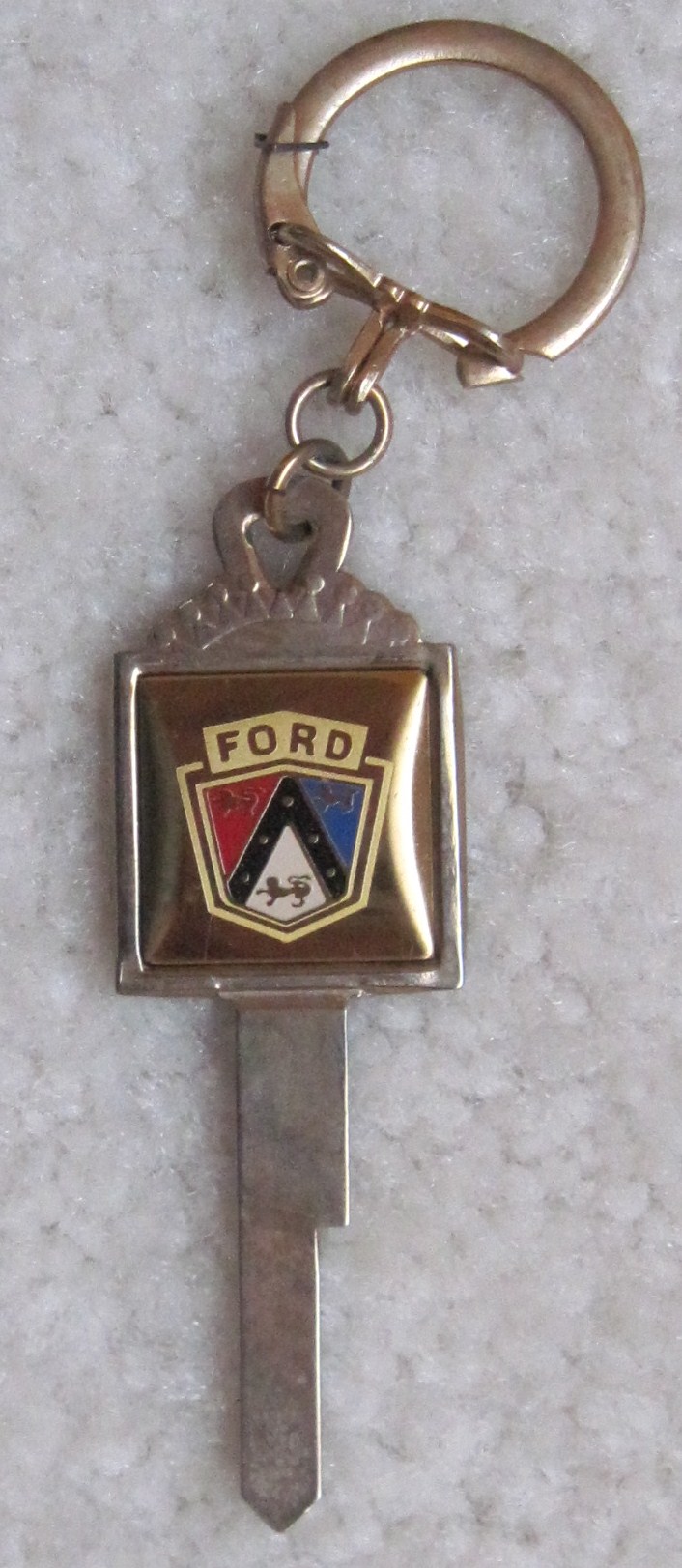 Ford Crest Key - 1951 and 1952