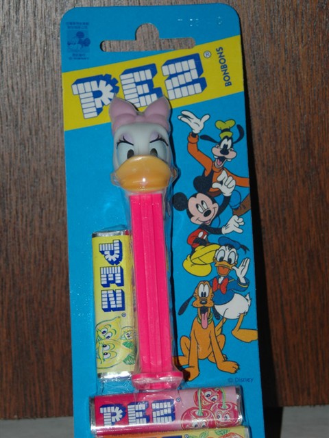 Disney - Daisy Duck Pez Euro Card - Click Image to Close